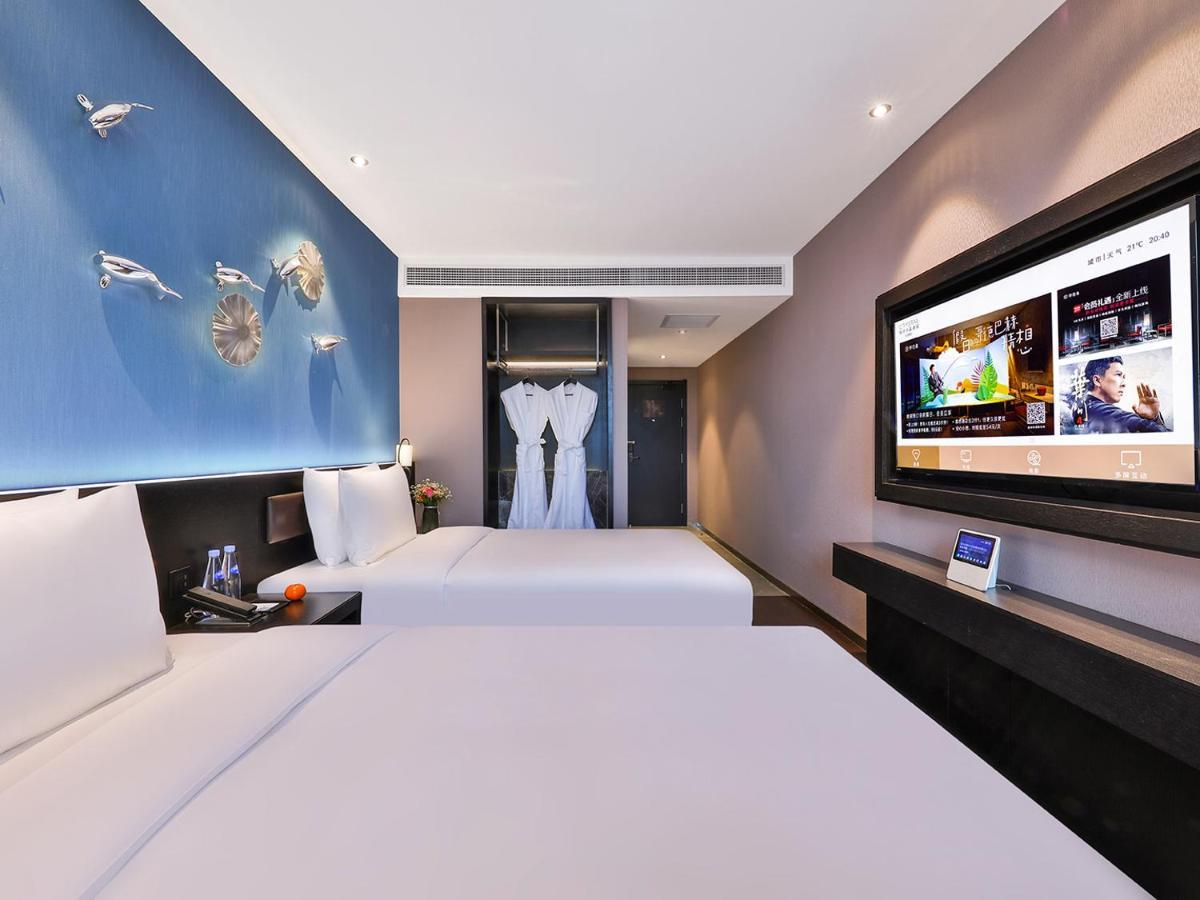 Orange Crystal Hotel