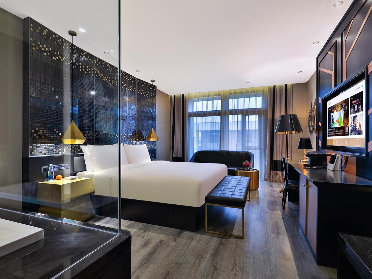 Hotel Orange Crystal 4*
